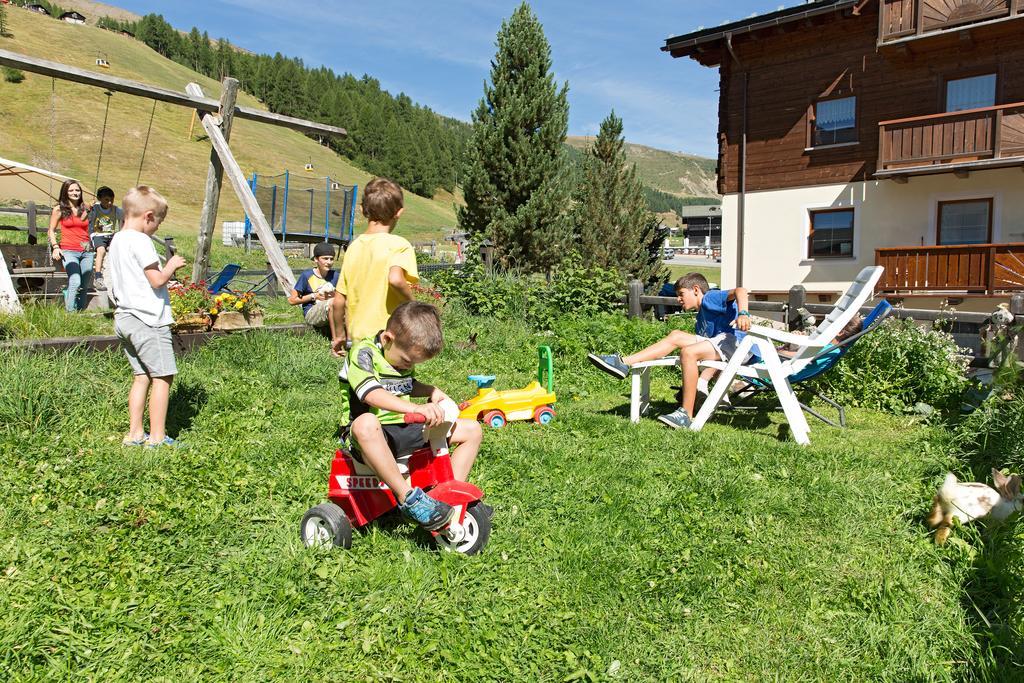 Bait Vegl Apartman Livigno Kültér fotó